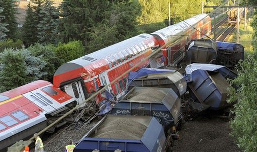 16 osób rannych w zderzeniu pociągów w Niemczech