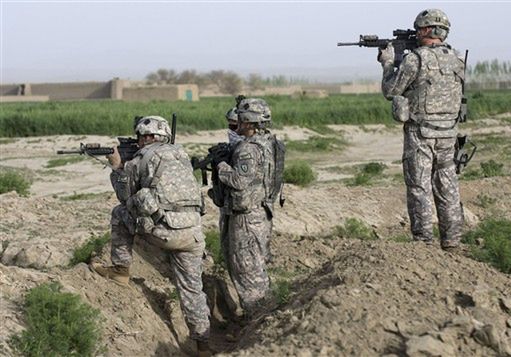 Amerykańscy żołnierze giną od kul wysłanych przez... USA