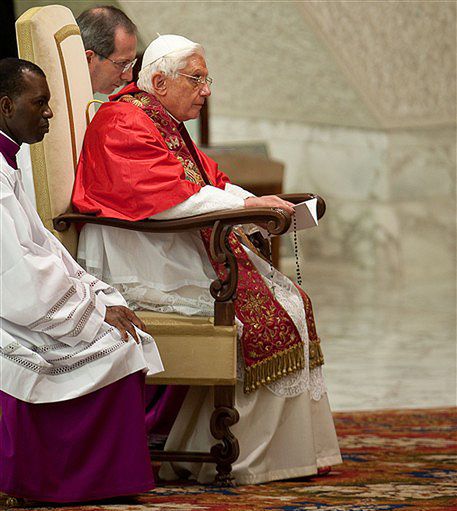 Benedykt XVI modlił się o pokój w Afryce