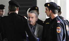 Co skłoniło Josefa Fritzla do przyznania się?