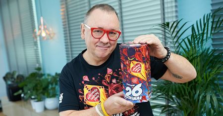 "5 zeta od hejtera". Tak krytycy WOŚP dorzucają się Owisiakowi