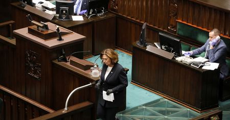 Wielka kłótnia w opozycji w cieniu koronawirusa. Wpadki kandydatki mają być wyciszone, PO chce wygasić wojnę z PSL