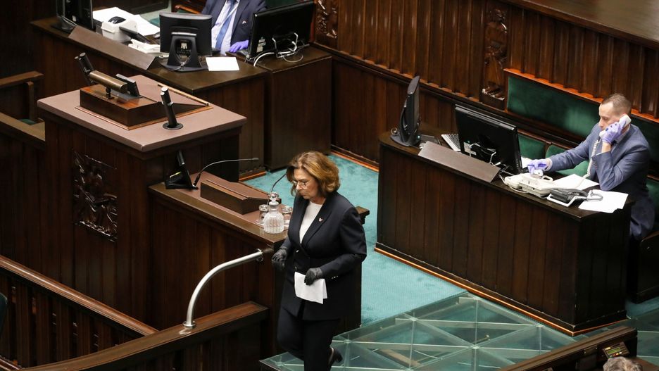 Koronawirus w Polsce. Małgorzata Kidawa-Błońska jest ofiarą kłótni w opozycji