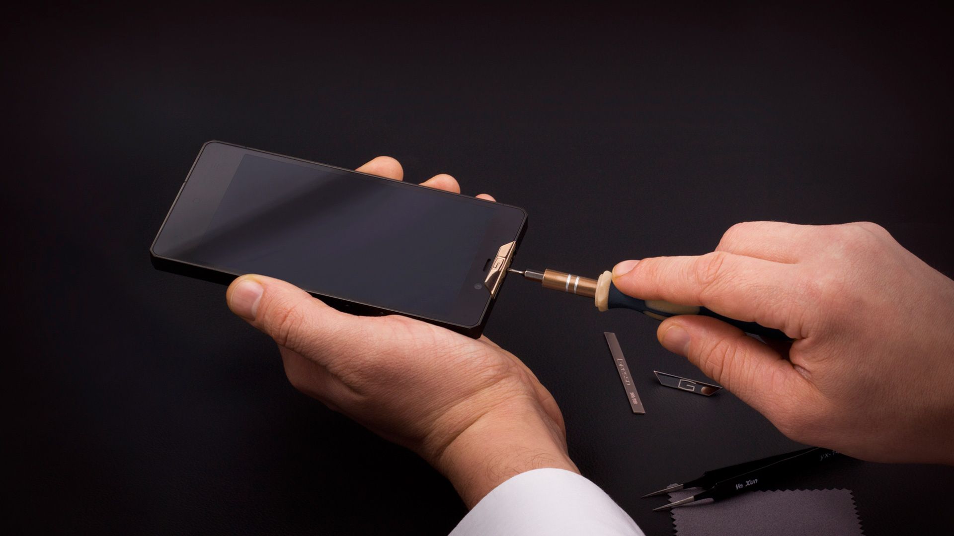 W skrócie: Lumia Denim już oficjalnie, Lollipop dla Note'a 3 i tytanowe cacko za 3000 dol. 5