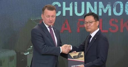 Systemy artylerii rakietowej z Korei Południowej. Szef MON zatwierdził umowę