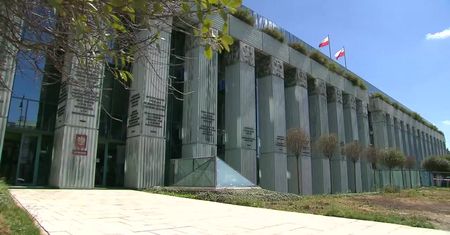 Polska straciła kolejne 30 milionów euro przez działanie Izby Dyscyplinarnej. Komisja Europejska potrąciła środki