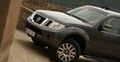 Nissan: Pathfinder i Navara