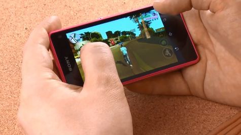 Gry na Sony Xperia Z1 Compact. Świetna wydajność, ale to nie sprzęt dla graczy 1