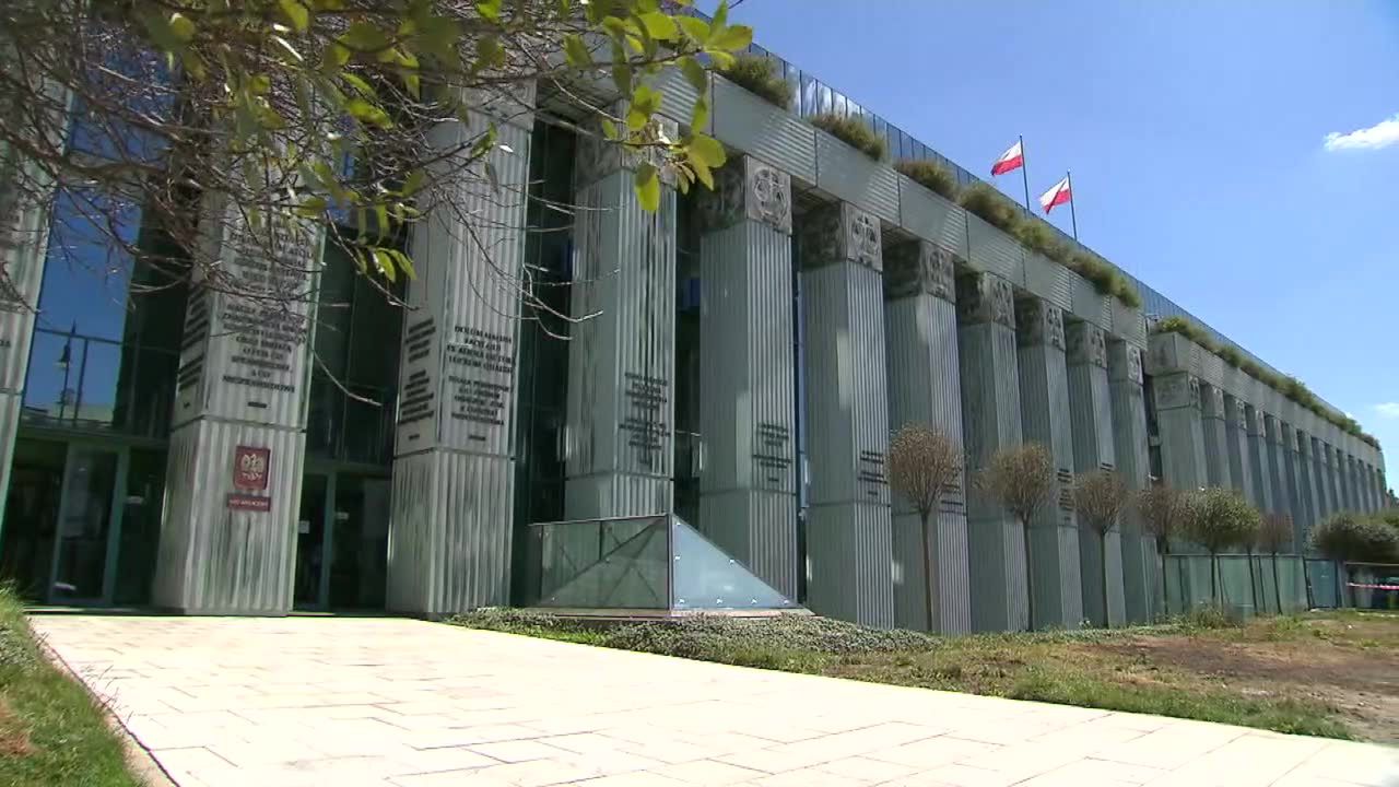 Polska straciła kolejne 30 milionów euro przez działanie Izby Dyscyplinarnej. Komisja Europejska potrąciła środki