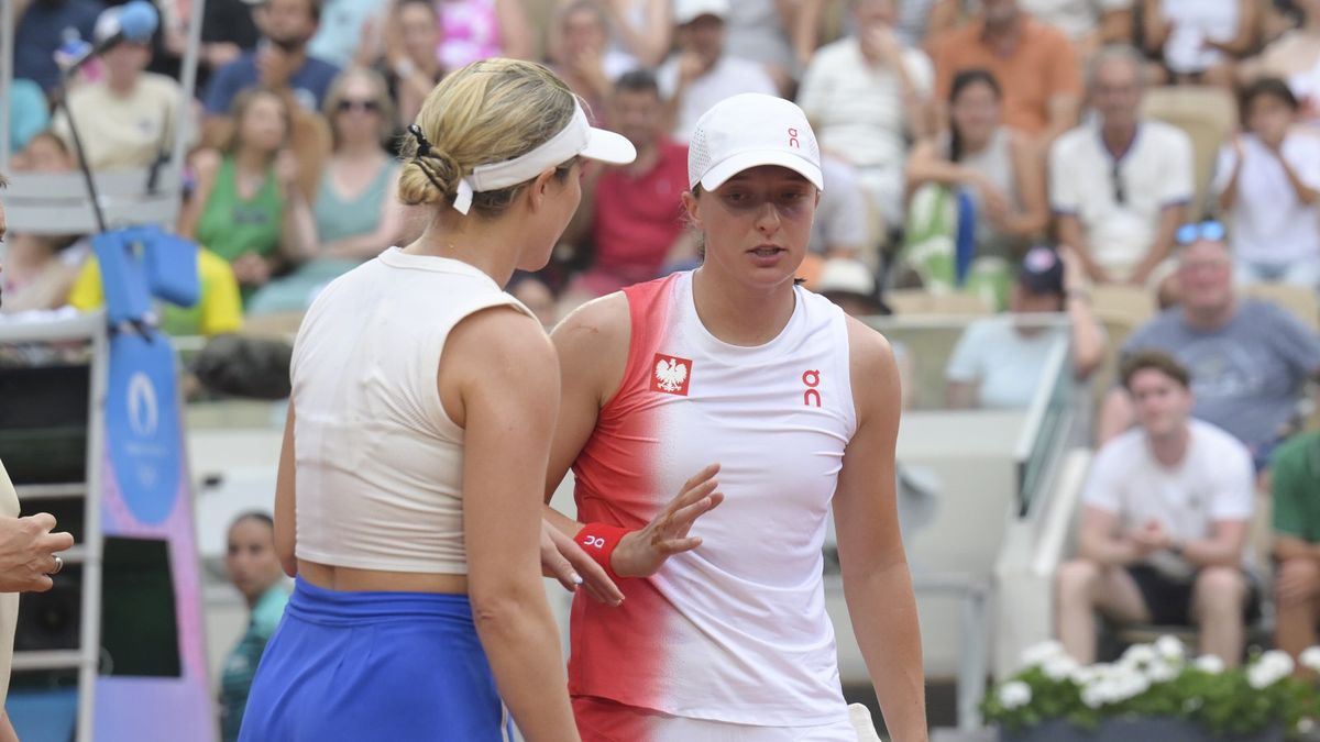 Zdjęcie okładkowe artykułu: Getty Images / Mehmet Murat Onel/Anadolu / Na zdjęciu: Danielle Collins i Iga Świątek