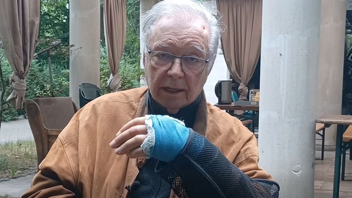 Nie zatrzymał produkcji mimo pobytu w szpitalu