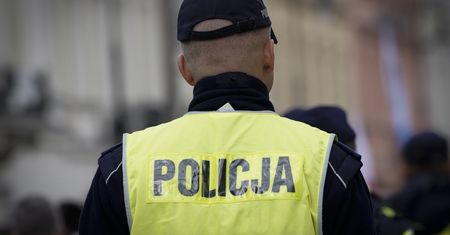Smutna historia z Warszawy. Policjanci nie rozumieli po angielsku