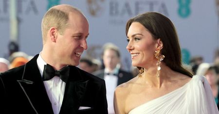 Księżna Kate już niebawem pojawi się na czerwonym dywanie. Media plotkują o powrocie