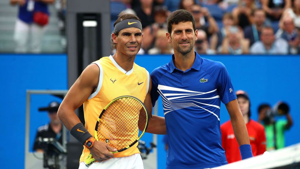 Rafael Nadal (z lewej) i Novak Djoković