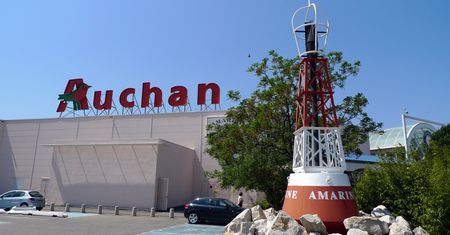 Auchan Retail Polska zamyka sklepy w Dąbrowie Górniczej i Mysłowicach