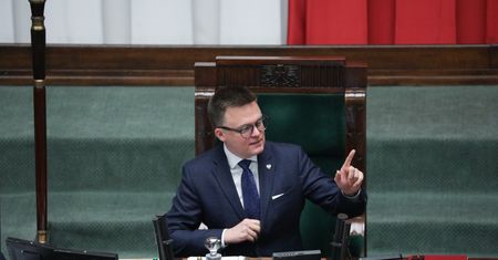 Wpadka posłów Hołowni. "Doszło do nieporozumienia"