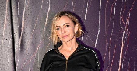 Anna Wyszkoni niczym "Sporty Spice" pozowała w DRESIE na pokazie Gosi Baczyńskiej  (ZDJĘCIA)