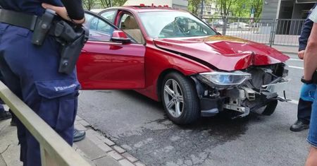 Potrącił dwóch policjantów, uciekł. Grozi mu 12 lat w więzieniu, na koncie ma już inne przestępstwa