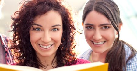 Gdzie szukają studentów do pracy? 7 zawodów idealnych jako praca na studiach