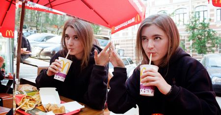 Rosjanka pozywa McDonald’s za zdjęcie burgera. Przez nie złamała post