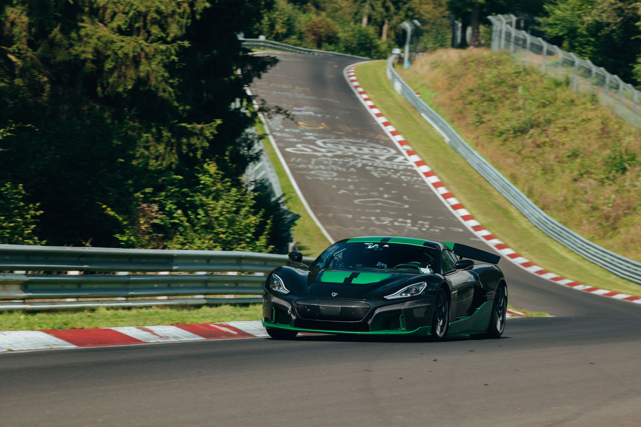 Rimac Nevera pobił rekord Nordschleife
