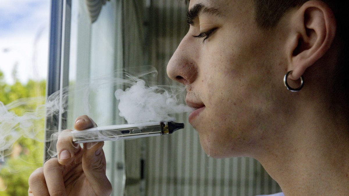 Hiszpania wprowadza surowe prawo antynikotynowe. Pod lupą rodzice