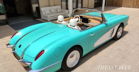 Chińczycy podrobili Corvette C1. Chevrolet nie widzi podobieństwa z oryginałem