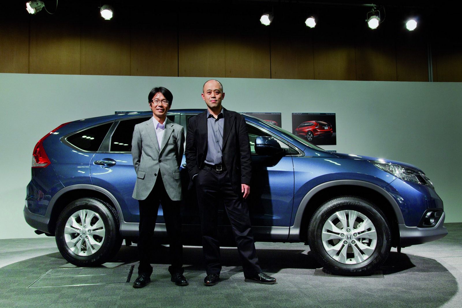 2013 Honda CR-V - obszerna galeria prosto od producenta 54
