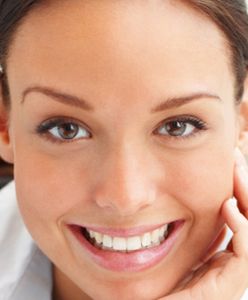 Ładny uśmiech zwiększa szansę na pracę