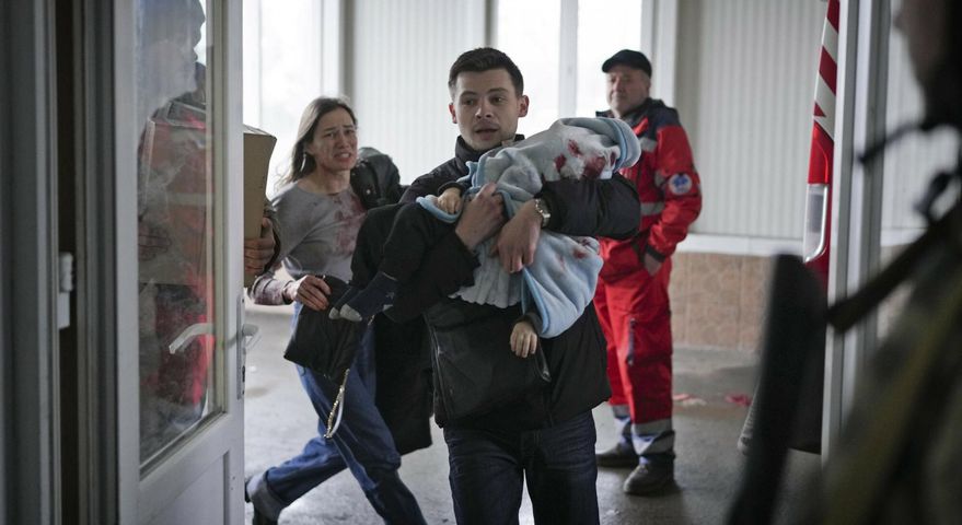 Wojna w Ukrainie. W wyniku rosyjskiego ostrzału zginął 18-miesięczny chłopiec