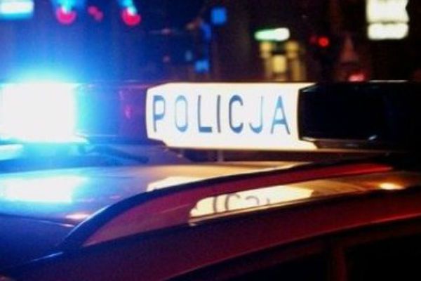 Przesłuchano kierowcę, który po pijanemu potrącił kobietę w Ratajach. Grozi mu 12 lat więzienia