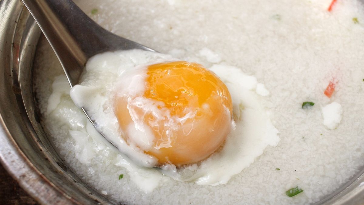 Zapomniana zupa z Wielkopolski. Kwaśne jajka