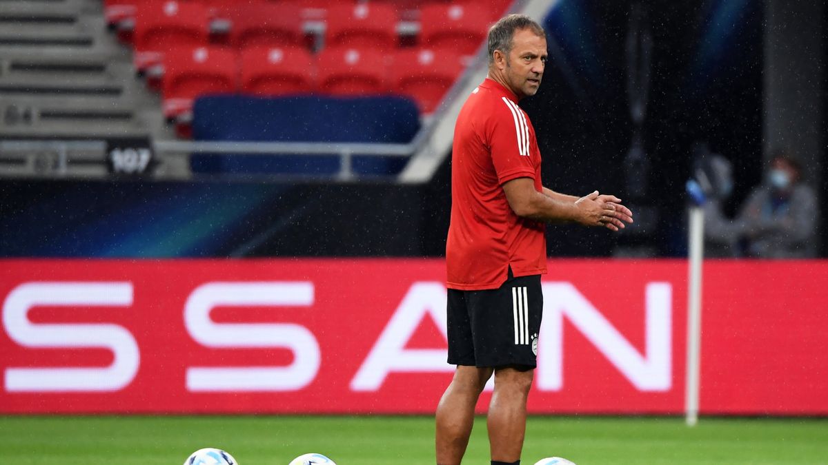 PAP/EPA / Attila Kisbenedek / Na zdjęciu: Hansi Flick