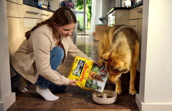 Josera z międzynarodową kampanią relaunchową. Nowy sposób prezentacji marki
