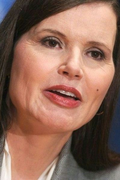 Geena Davis: Jej twarz zaraz eksploduje! Co się z nią stało?