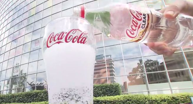 Coca-Cola nie zamierza się wycofać z plastiku, "bo tak chcą konsumenci"