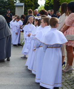 Komunia święta. Duchowny zajął zdecydowane stanowisko