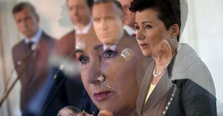 "Hanka uległa Schetynie i jeszcze przegrała" - nieoficjalnie o dymisjach w Warszawie