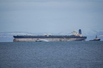 Unijny zakaz transportu ropy z Rosji. Dwa kraje przeciw