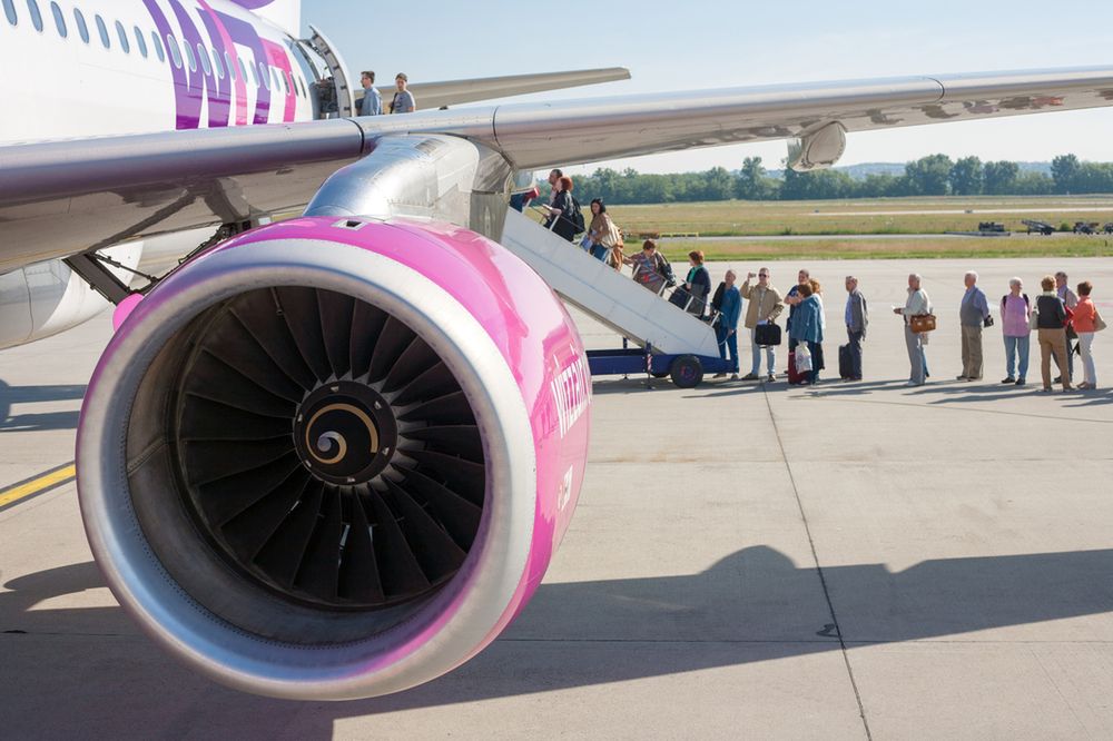 Wizz Air ogłosił nowe połączenie. Będą latać z Katowic do Aten