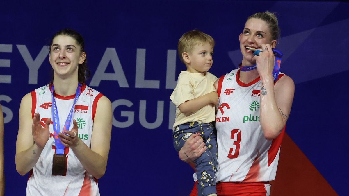 PAP / Marian Zubrzycki / Na zdjęciu: Martyna Łukasik (z lewej) i Magdalena Stysiak (z prawej)