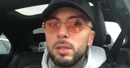 Malik Montana zatrzymany przez policję po zgłoszeniu, że prowadzi pod wpływem narkotyków. "RAMADAN JEST!"