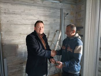 Wójt Sułowa oddaje 1/10 swojej pensji. "To jedna z moich deklaracji wyborczych"