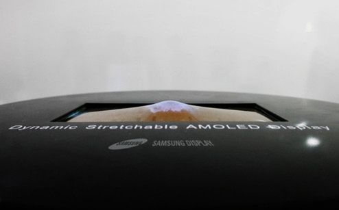 Samsung zaprezentuje rozciągalny wyświetlacz: odkształcenia do 12 mm