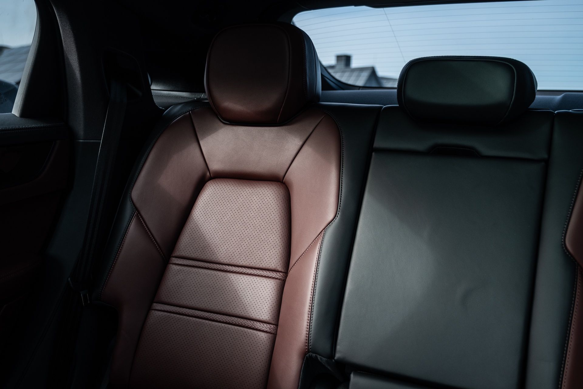 Porsche Cayenne Coupé E-Hybrid Black Edition (2026)