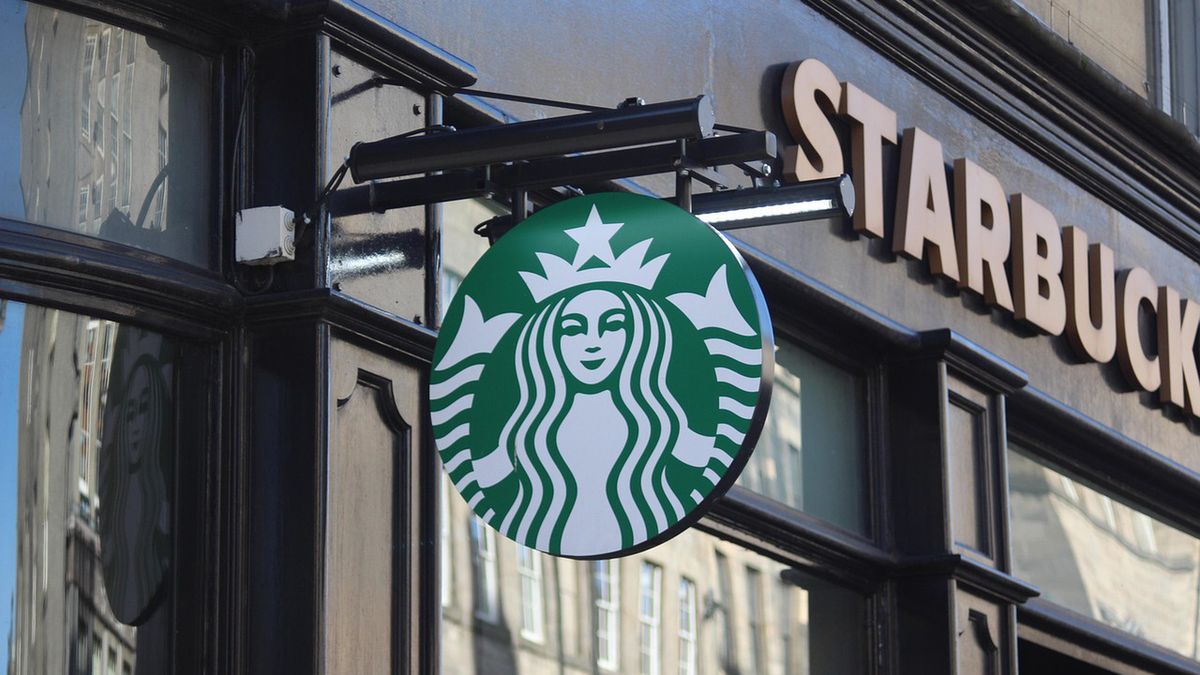 Starbucks zapowiada zwolnienia grupowe
