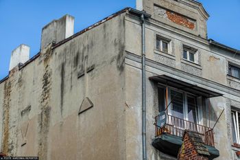 Śmierć niemowlęcia w kamienicy. Przerażające ustalenia