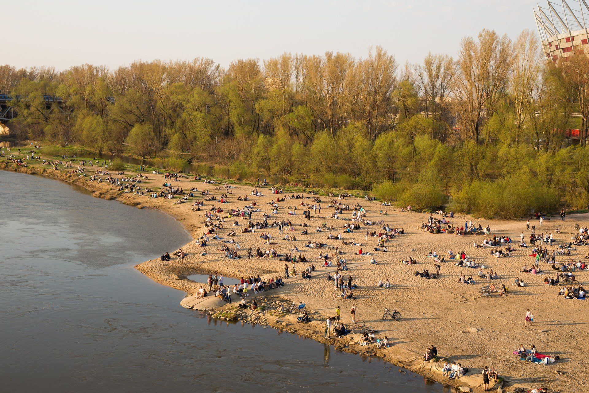 SOBOTA I NIEDZIELA: &#34;Przypływ folku&#34; - koncerty na warszawskich plażach