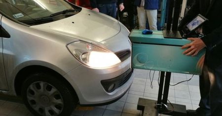Przez źle ustawione światła giną piesi – sprawdź za darmo swoje oświetlenie