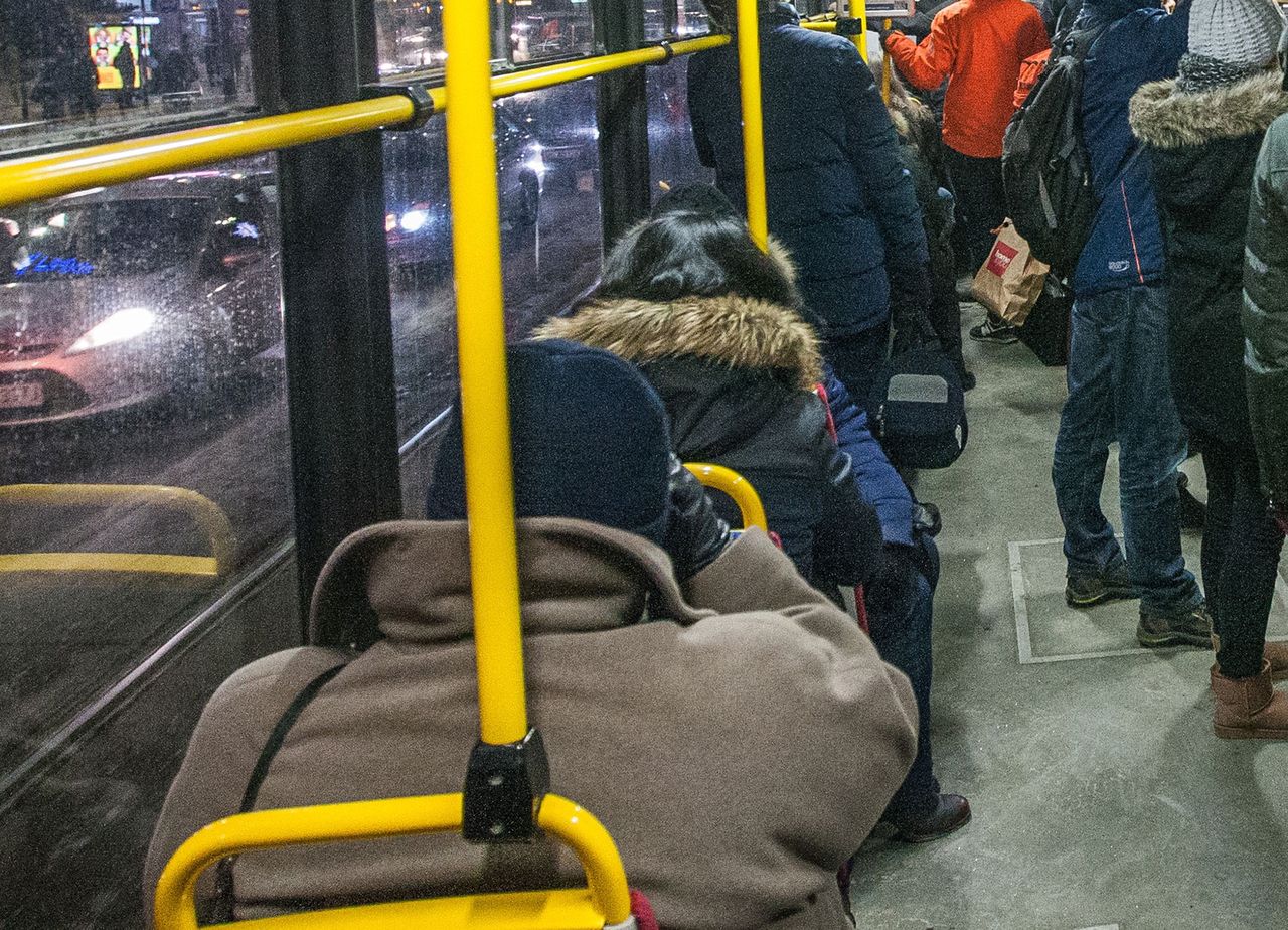 Bielsko-Biała. Poszukiwany przez bielski sąd wpadł, bo nie miał biletu autobusowego